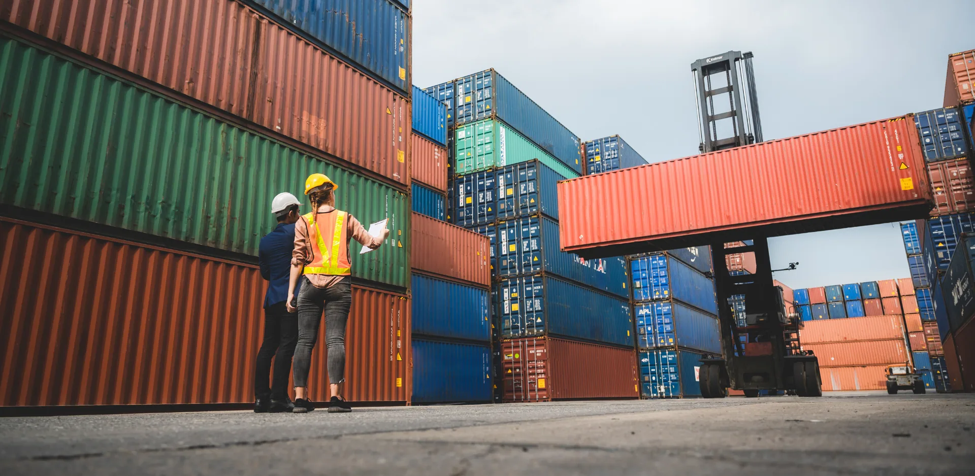 Shanghai port partners